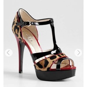 Guess high heel shoes